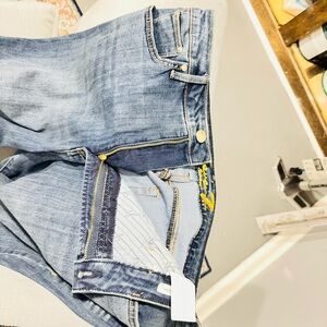 Seven7 Women's Blue Ankle Jeans